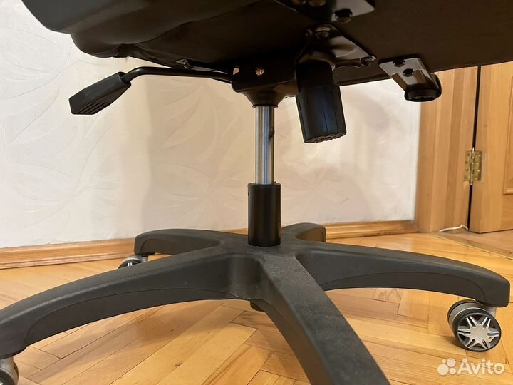 Компьютерное кресло Viking 4 aero бу