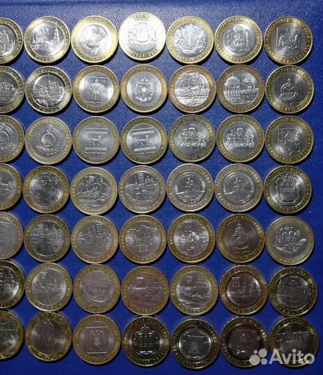 Памятная монета банка России