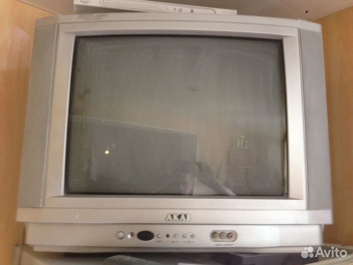 Телевизор akai