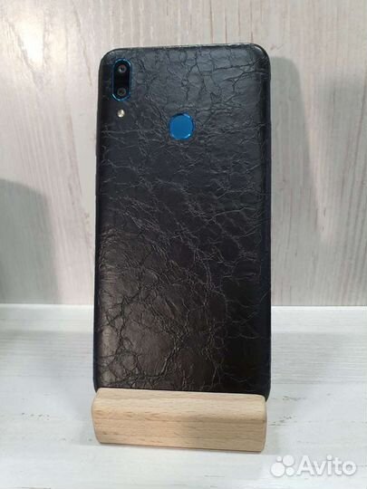 Защитная плёнка бронепленка на телефон смартфон