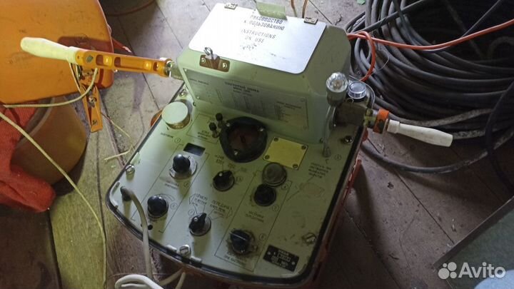 Морская аварийная радиостанция 