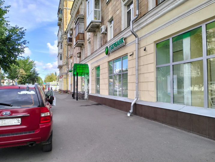 Габ, помещение с арендатором Декабристов, 164