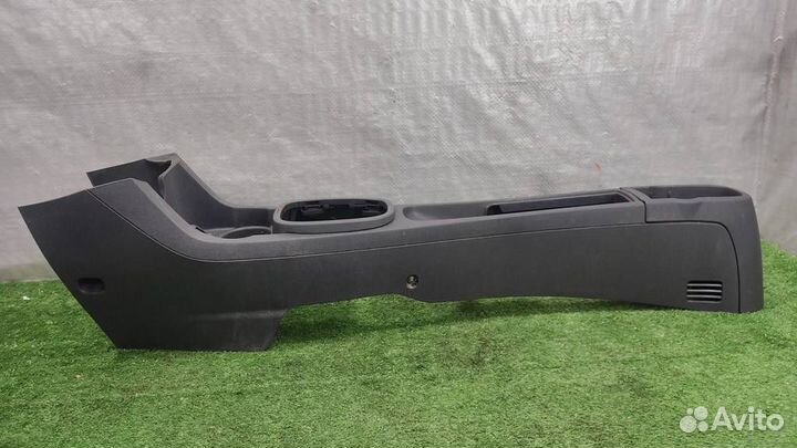 Консоль центральная (без подлокотника) Opel Corsa