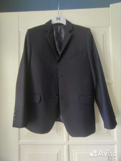 Школьный пиджак для мальчика 140