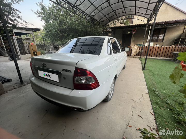 LADA Priora 1.6 МТ, 2015, битый, 245 000 км