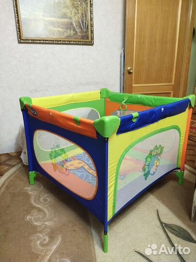 Манеж детский складной