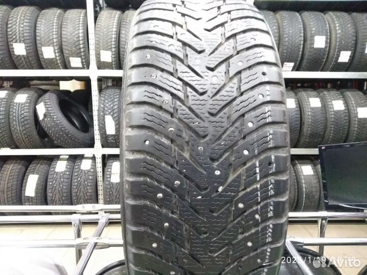 Nokian Tyres Hakkapeliitta 8 SUV 235/50 R19 103T