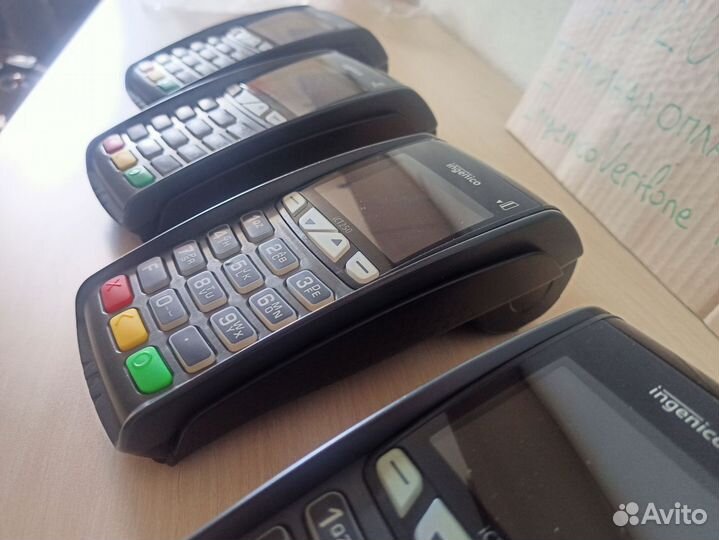 Ingenico ICT250 банковский терминал