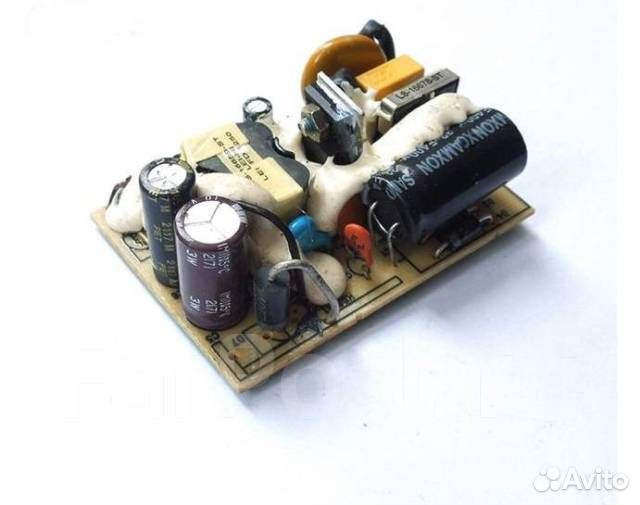 Преобразователь E154355; 220V/AC в 12V/DC; 2А
