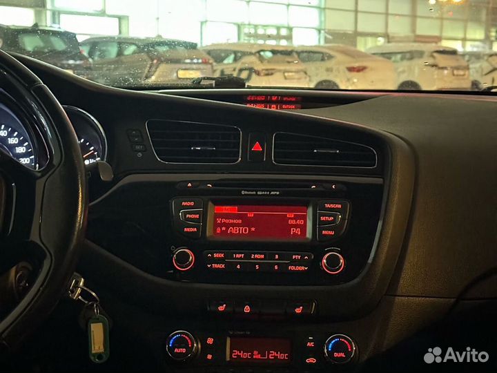 Kia Ceed 1.6 AT, 2014, 97 899 км
