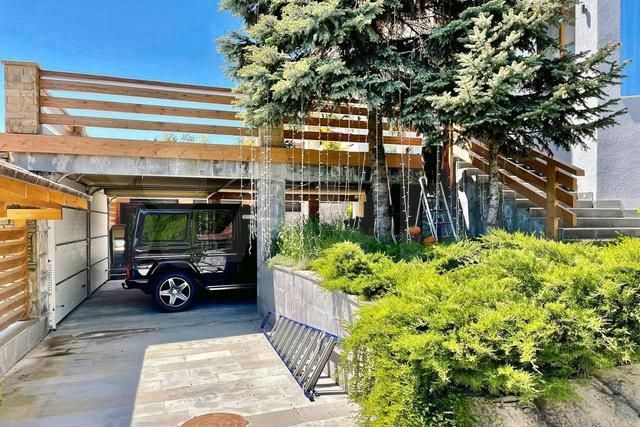 Дача 450 м² на участке 10 сот.