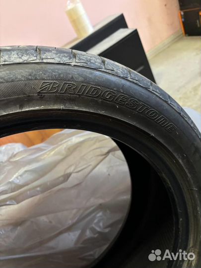 Bridgestone Playz PX 215/50 R17 91V