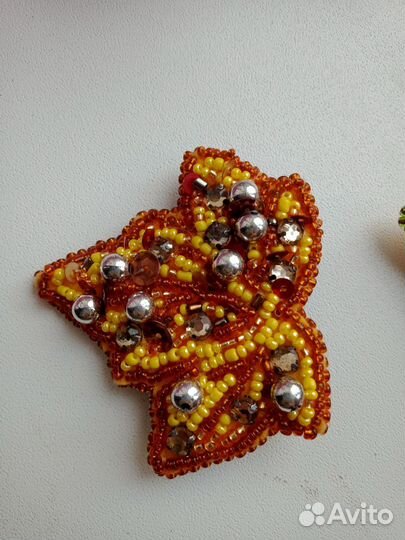 Брошь ручной работы