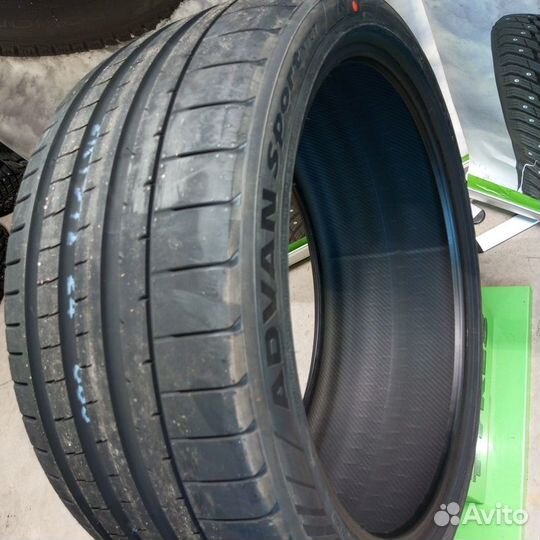 Yokohama Advan Sport V107D 315/30 R21 105Y