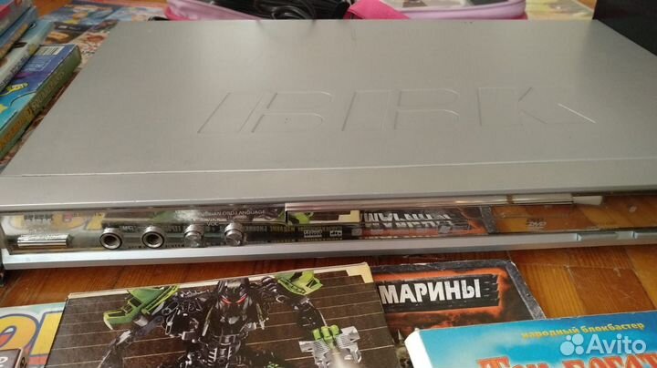 DVD плеер BBK dv961s с дисками