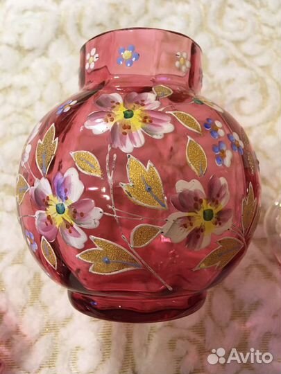 Ваза розовое стекло роспись цветы