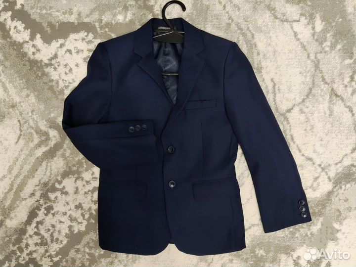 Пиджак для мальчика 128
