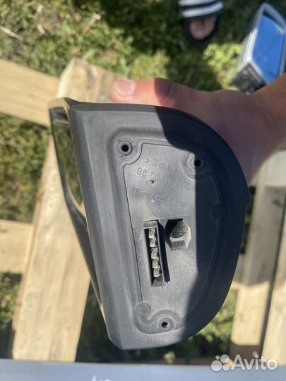 Зеркало боковое правое w202