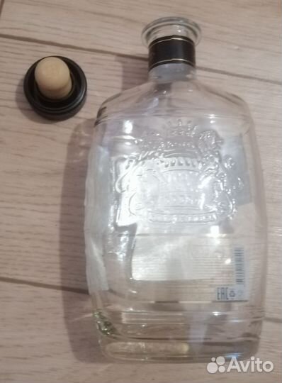 Бутылки из-под коньяка