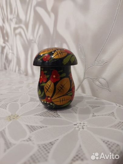 Солонка грибок хохлома