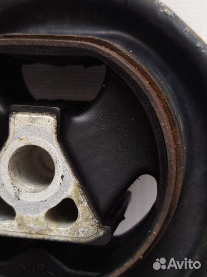 Опора двигателя Mazda 3