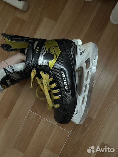 Хоккейные коньки bauer 3s