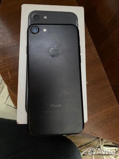 iPhone 7, 32 ГБ