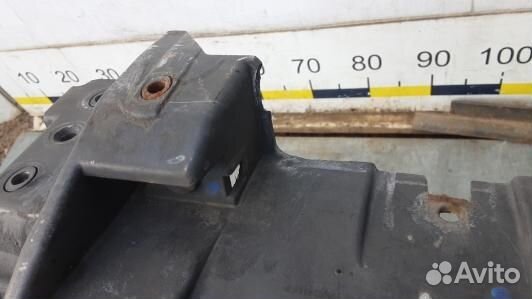 Передняя панель крепления облицовки (телевизор) ci