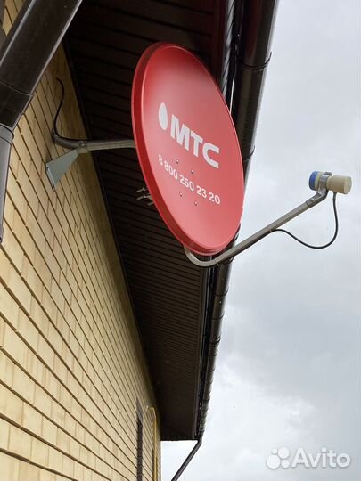 Спутниковая тарелка МТС с роутером и модулем