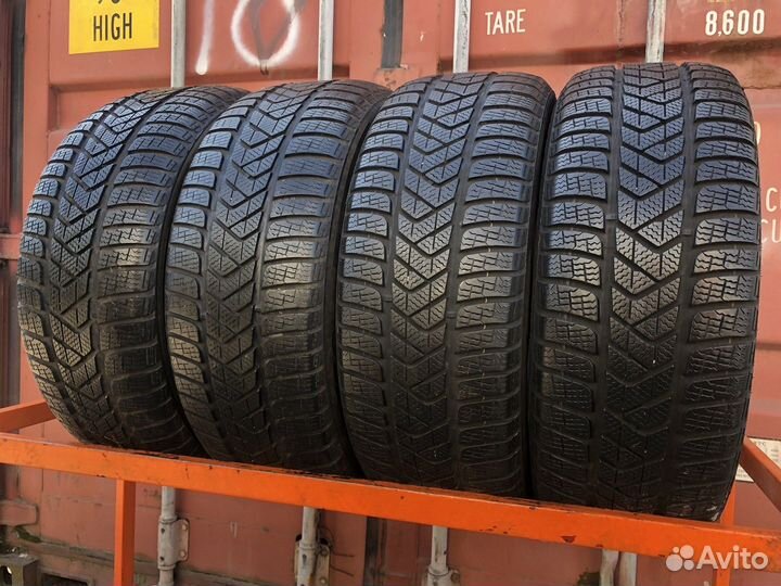 Pirelli Winter Sottozero 3 225/50 R17