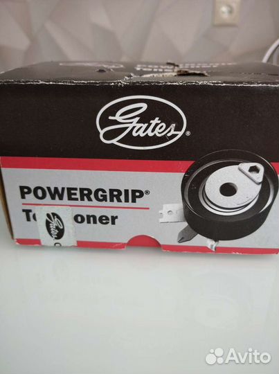 Ролик натяжителя ремня