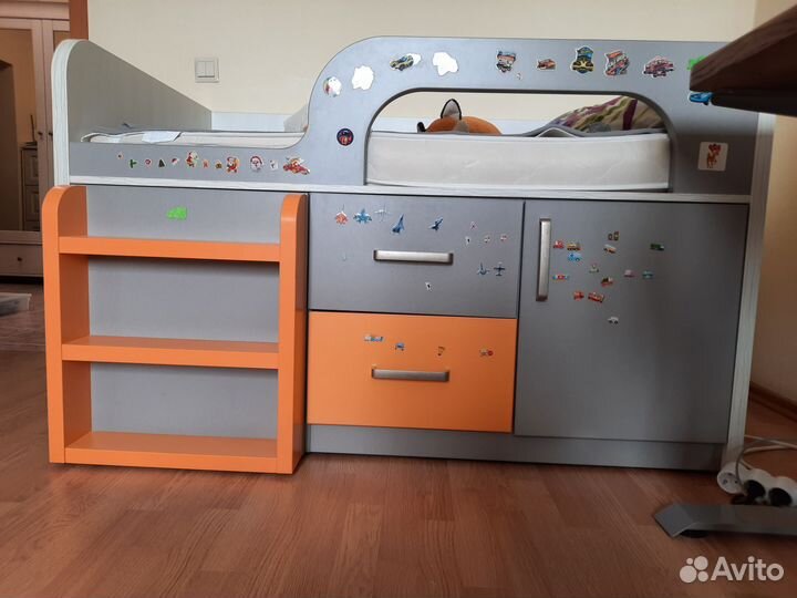 Детская кровать от 3 лет с ящиками