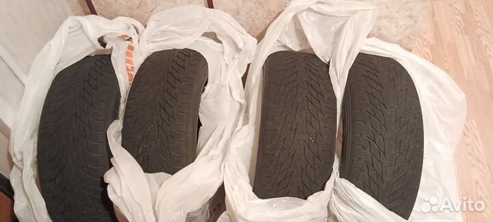 Nokian Tyres Hakkapeliitta R2 205/60 R16 96R