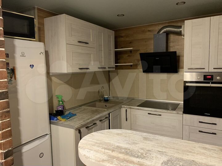 2-к. квартира, 41 м², 3/5 эт.