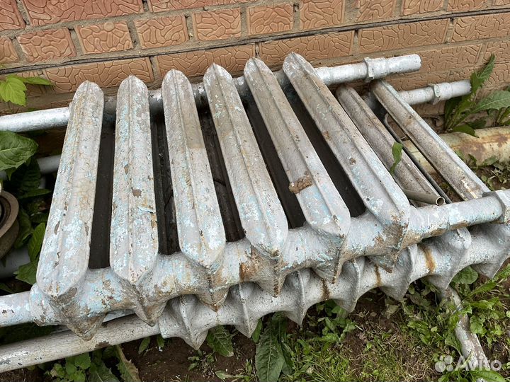 Батарея чугунная