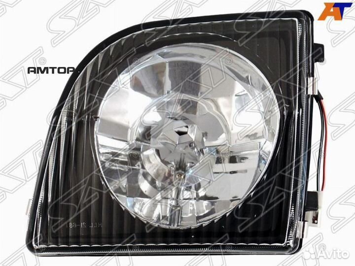 SAT ST-2168R Фара противотуманная nissan rnessa 97