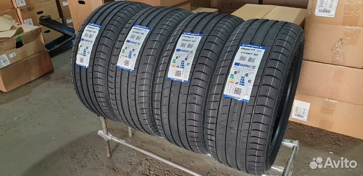 Triangle EffeXSport TH202 255/45 R19 103Y