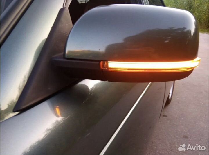 Повторители поворотников в зеркала Плазма Приора