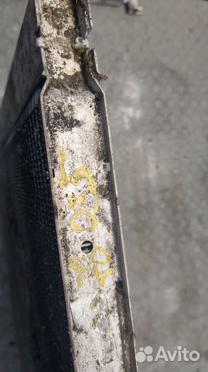 Радиатор охлаждения двигателя BMW 5 E60, 2009