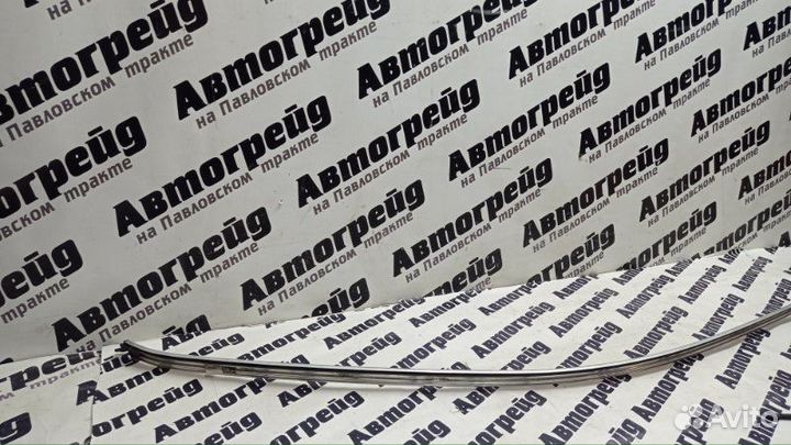 Молдинг крыши правый Volkswagen Touareg 7LA BMV