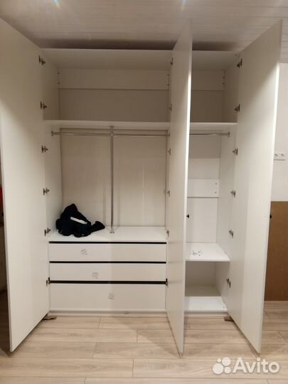 Шкаф распашной на заказ под ключ