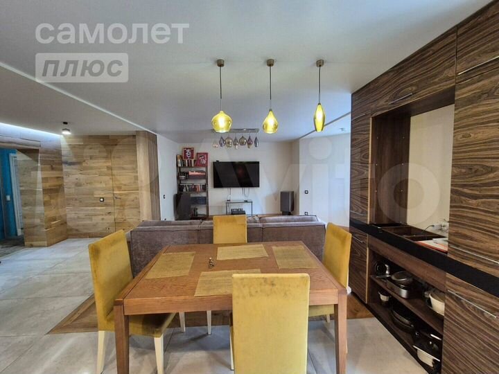 4-к. квартира, 112,3 м², 3/5 эт.