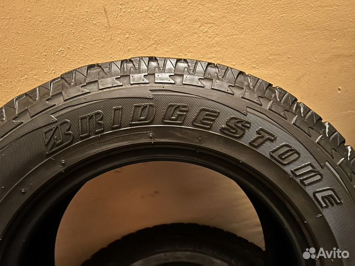 Bridgestone Dueler A/T 205/70 R15 96T