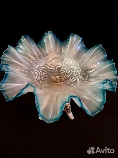 Ваза на ножке Франция