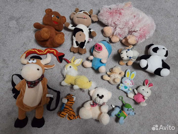 Игрушки пакетом свинки,коровы, мишки, зайки, Басик