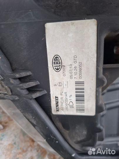 Фары renault sandero 2013г