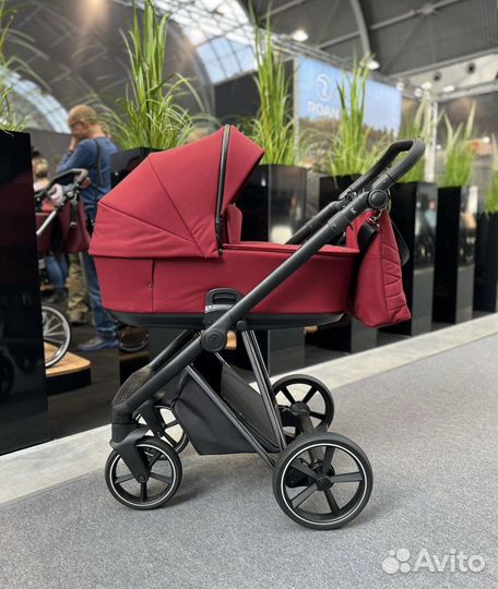 Коляска roan ivi (sol) 2023 на раме золото 2 в 1