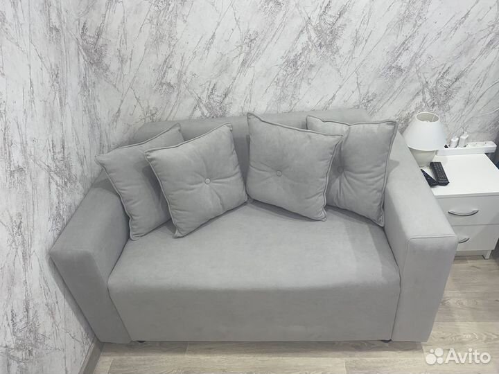 Диван прямой бу