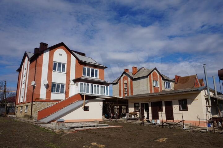 Дом 300 м² на участке 24 сот.