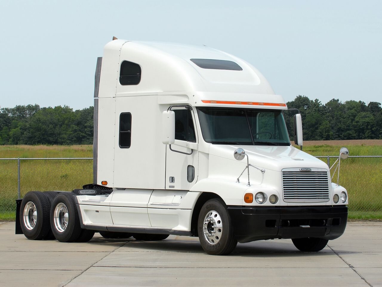 Freightliner CENTURY